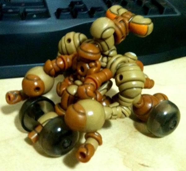 glyos-DesertHunterGlyoroid-01