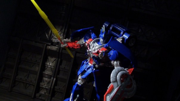 aoe-leader-optimus-07