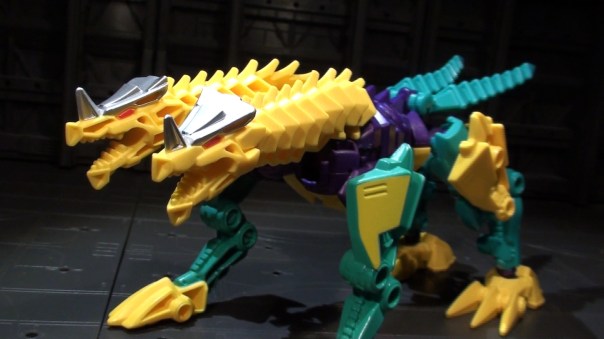 tf-p-bh-upscale-twinstrike-01