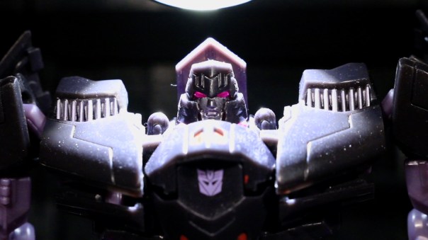 tfg-dlx-megatron-06