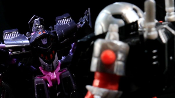 tfg-dlx-megatron-07