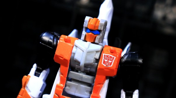 combinerwars-alphabravo-07