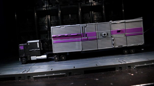 boldforms-lonewolf-01