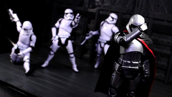 starwars-blackseries6in-FOstormtrooper-05