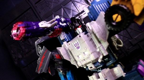 combinerwars-shockwave-10