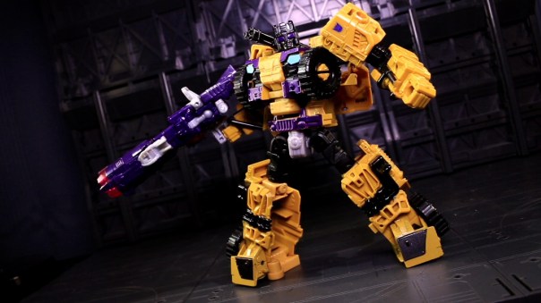 combinerwars-shockwave-11