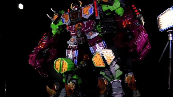 maketoys-pandinus-10