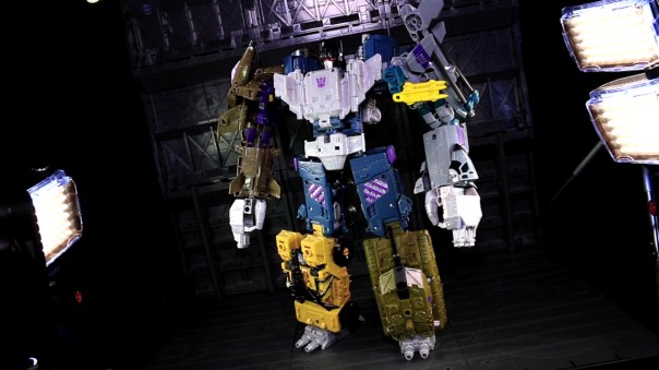 combinerwars-onslaught-08