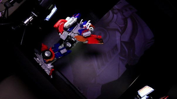 threea-dotm-optimus-01