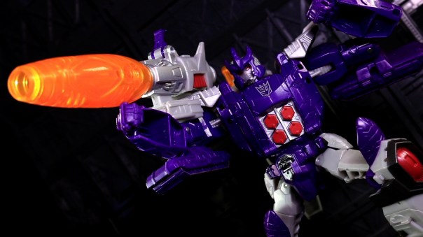 titansreturn-galvatron-08