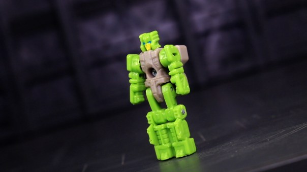 titansreturn-hardhead-02