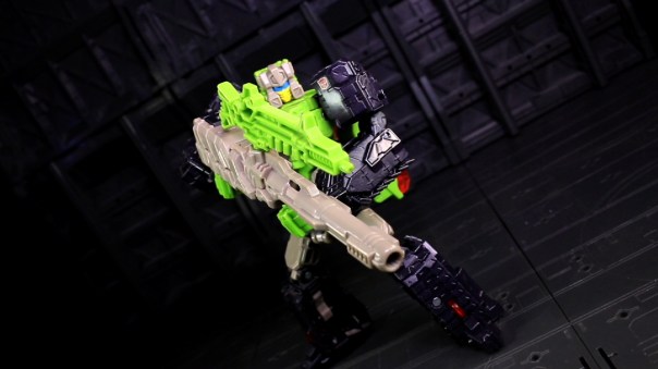 titansreturn-hardhead-09