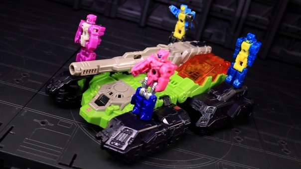 titansreturn-hardhead-13