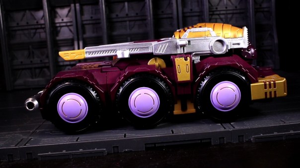 mmc-reformatted-r21-titanika-03