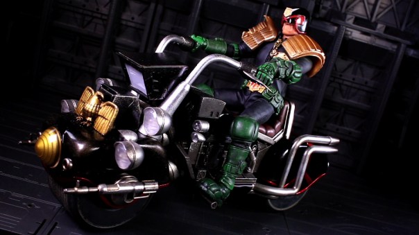 threea-dredd-lawmaster-14